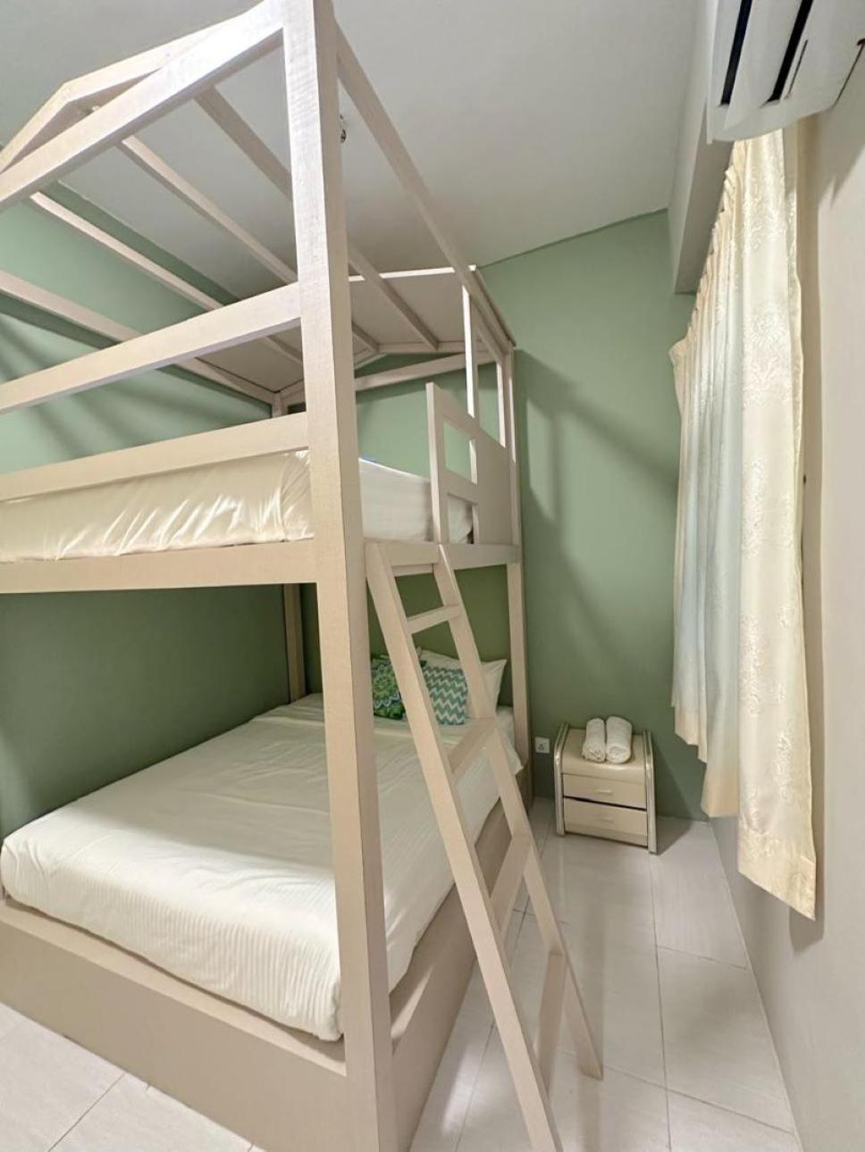 Maya Seaview Families Suite Apartment + Sky Pool Kuah Exterior photo